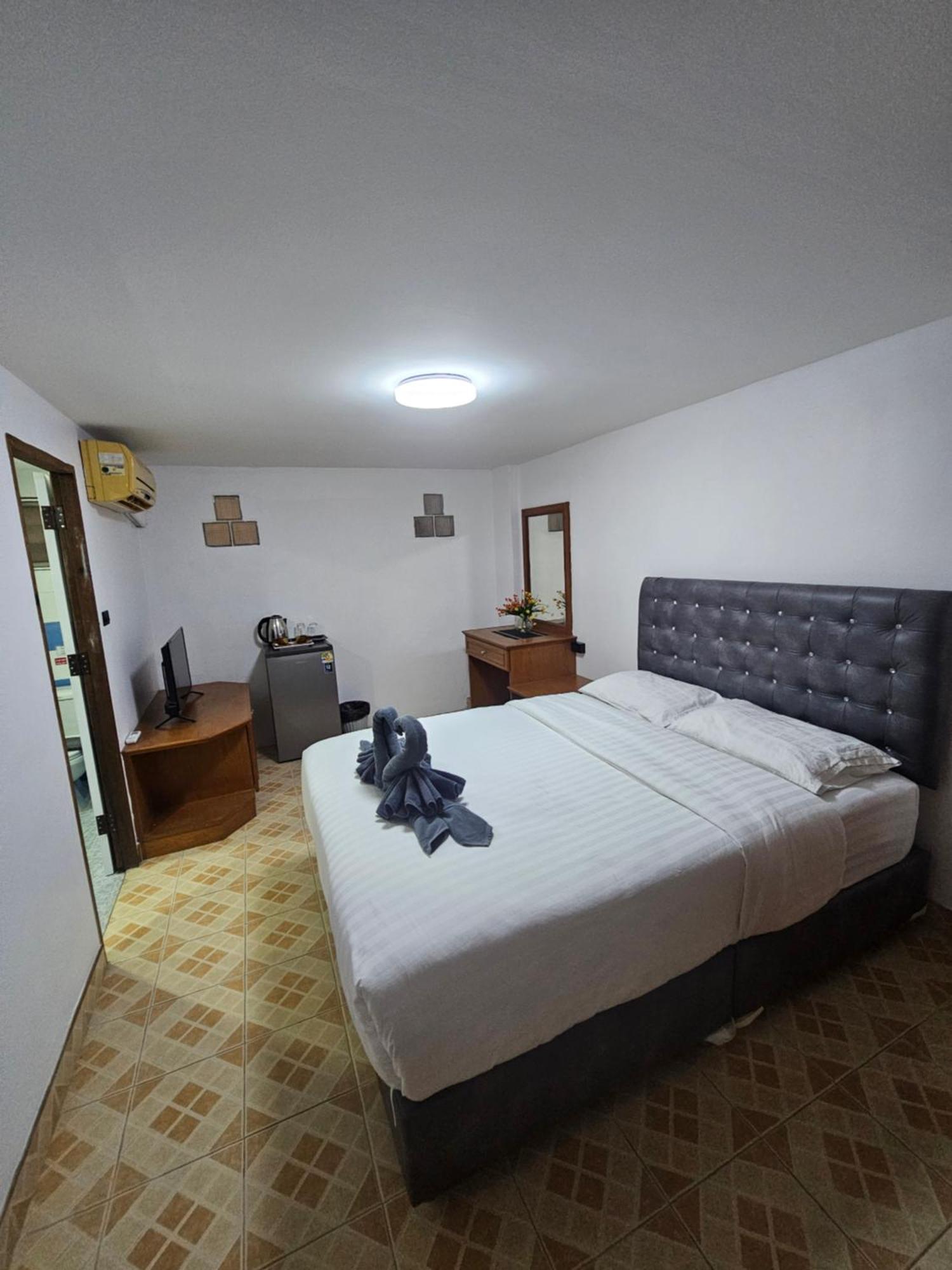 Candy Beach Seaview Jomtien Экстерьер фото