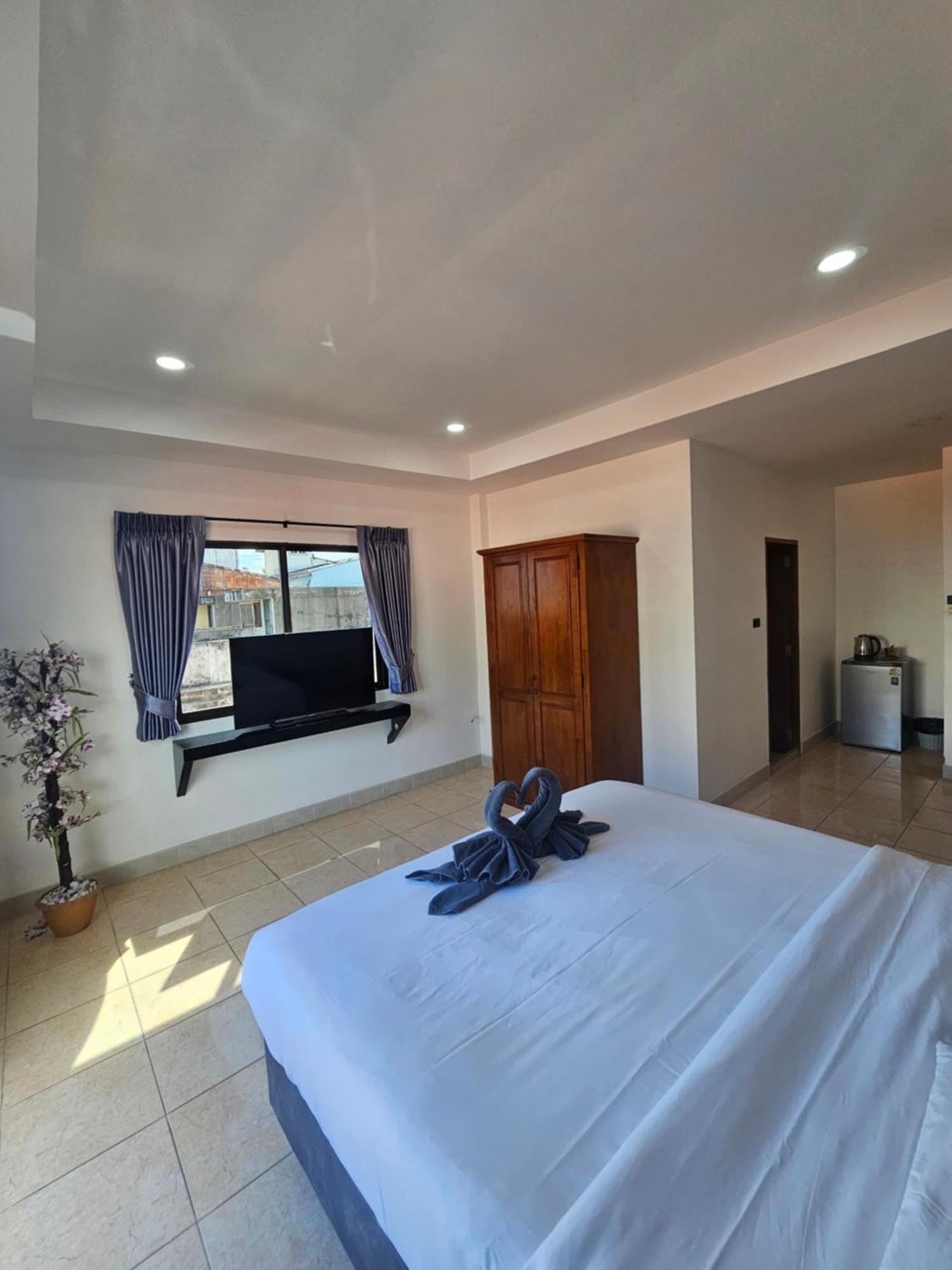 Candy Beach Seaview Jomtien Экстерьер фото