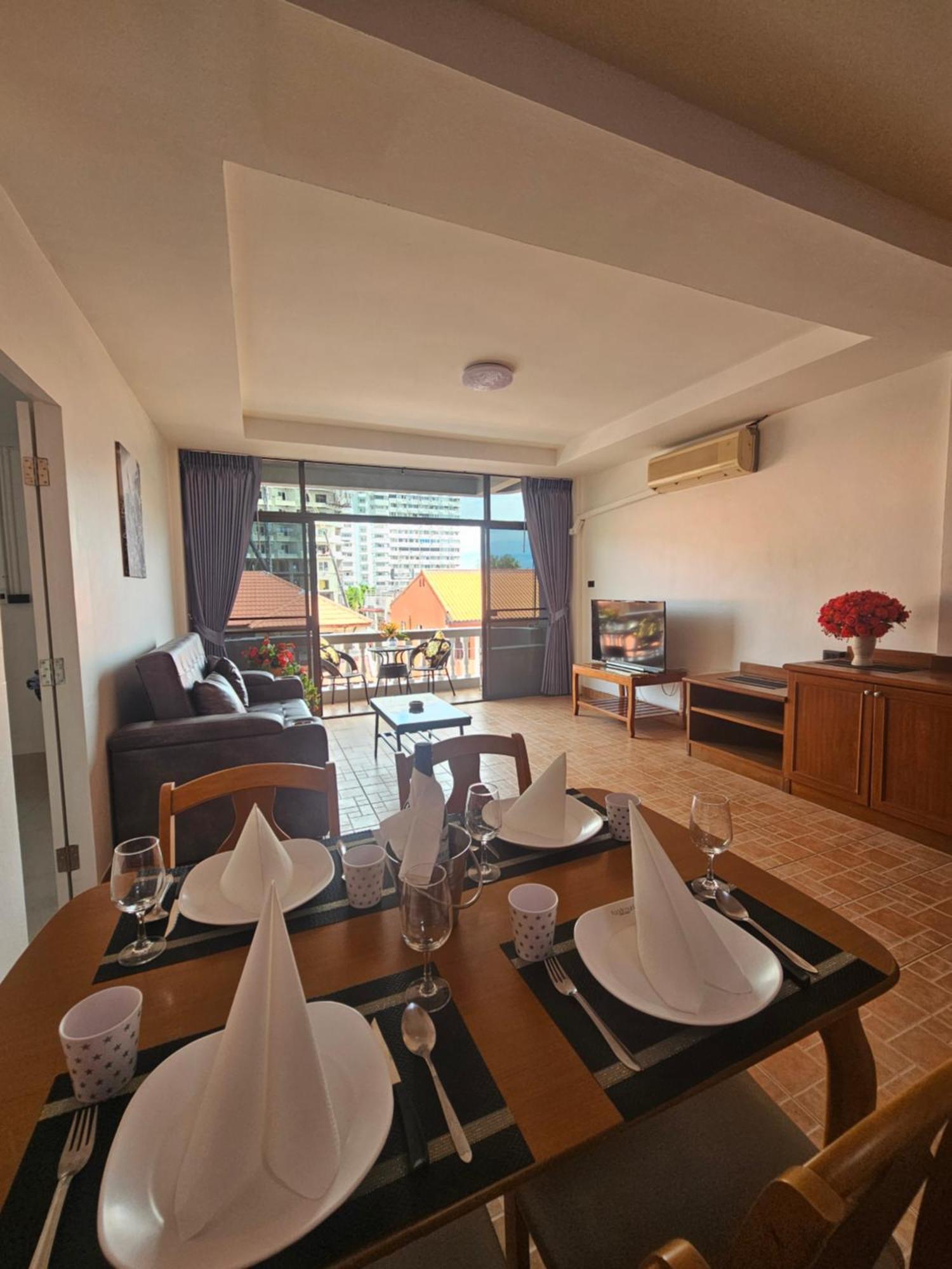 Candy Beach Seaview Jomtien Экстерьер фото
