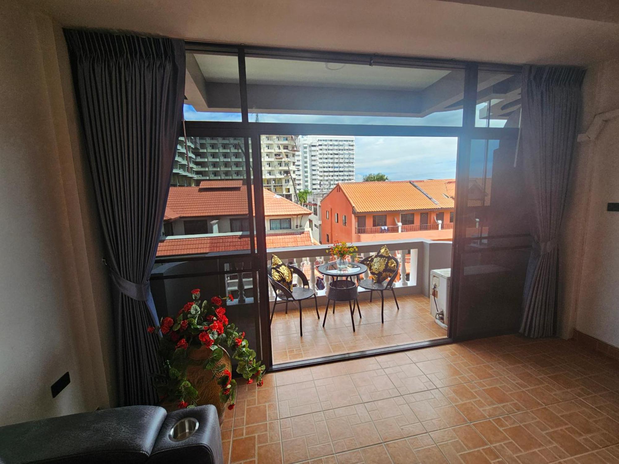Candy Beach Seaview Jomtien Экстерьер фото